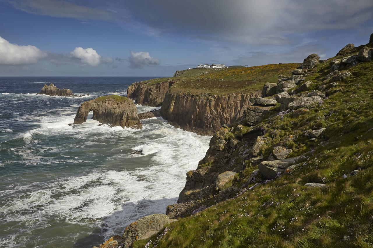 The Land'S End Hotel Sennen Bagian luar foto